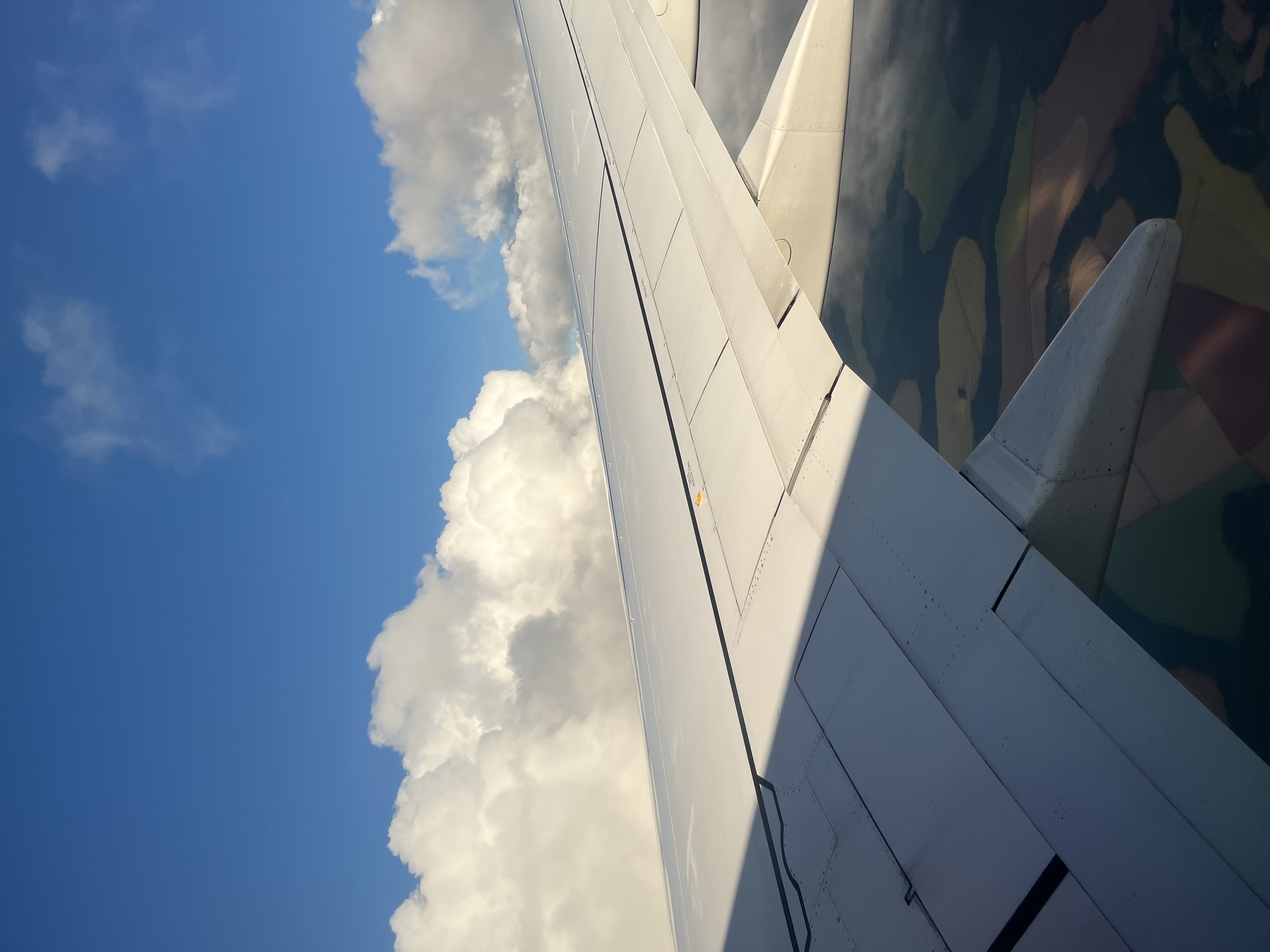 SI VAS A VIAJAR O JO CON ESTO: cómo tener internet en el exterior sin usar roaming y pagar una fortuna